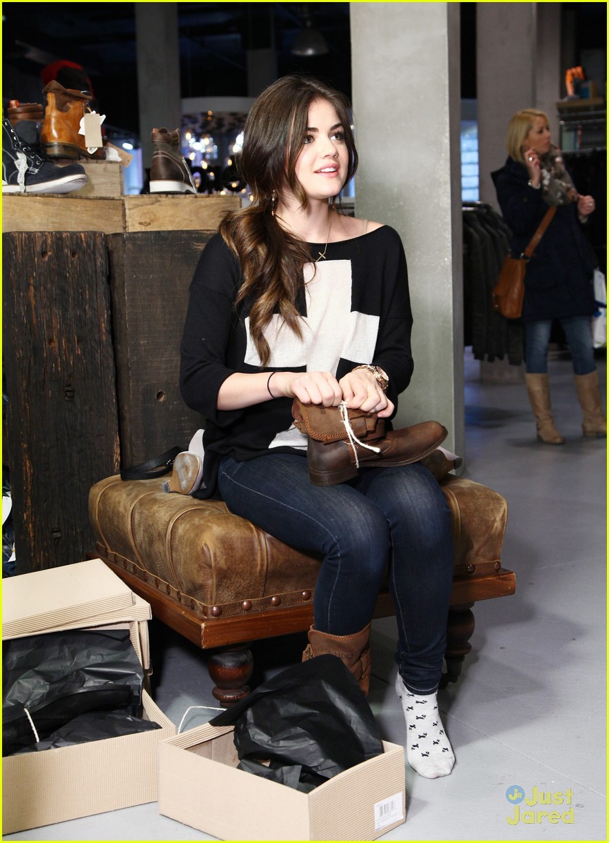 lucy hale superdry shopper 31