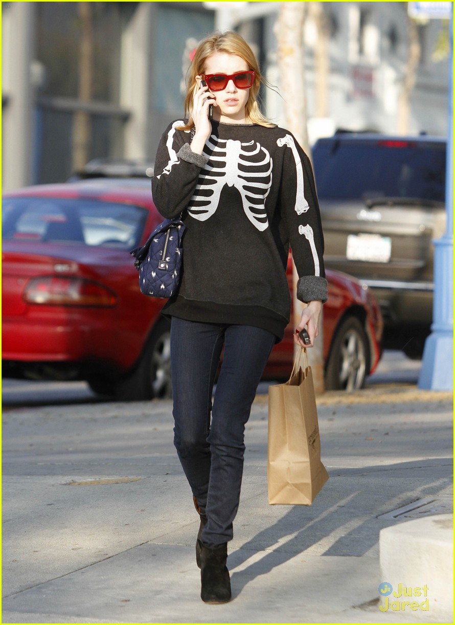emma roberts skeleton sweater 08
