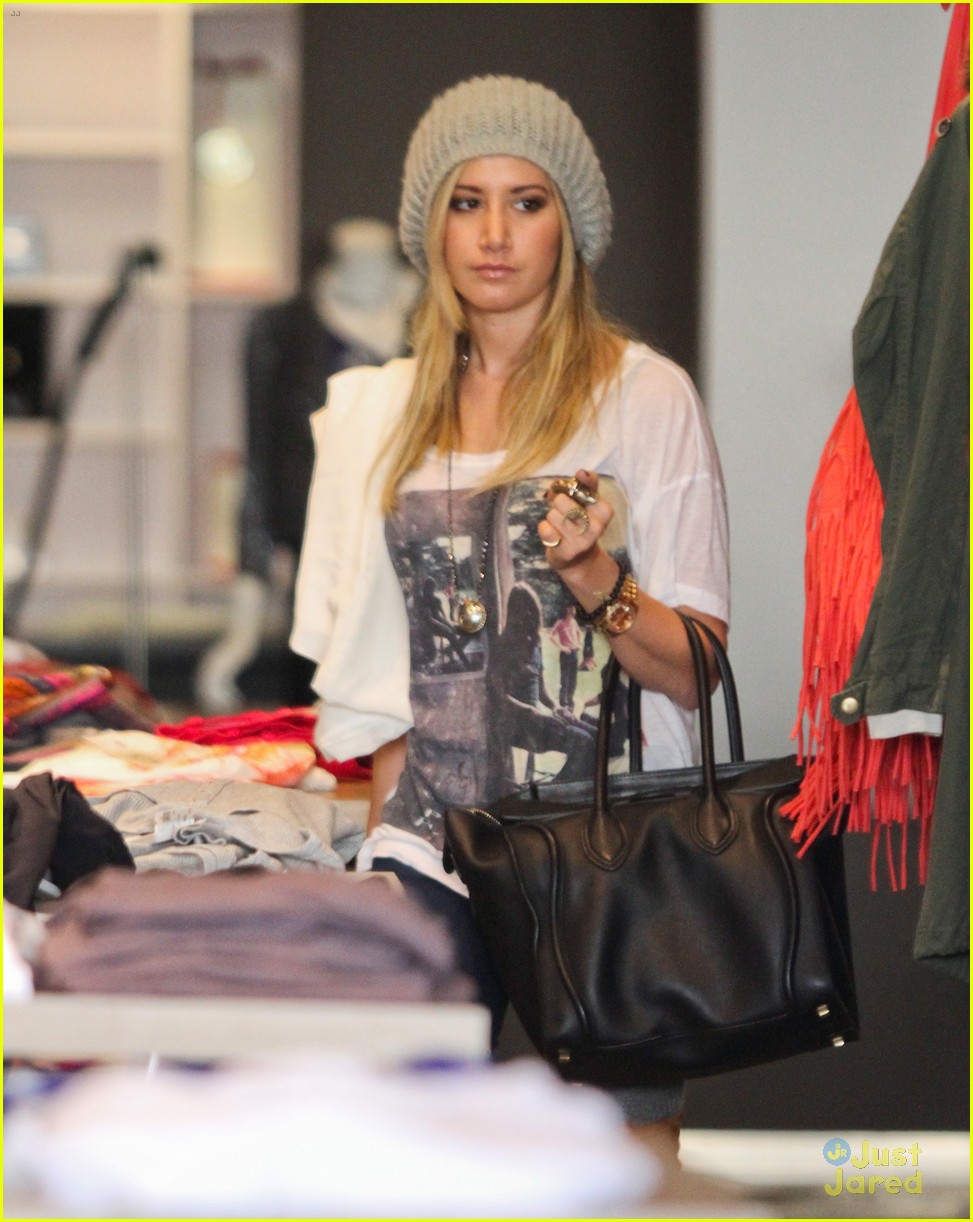 ashley tisdale lace boots shopping 08