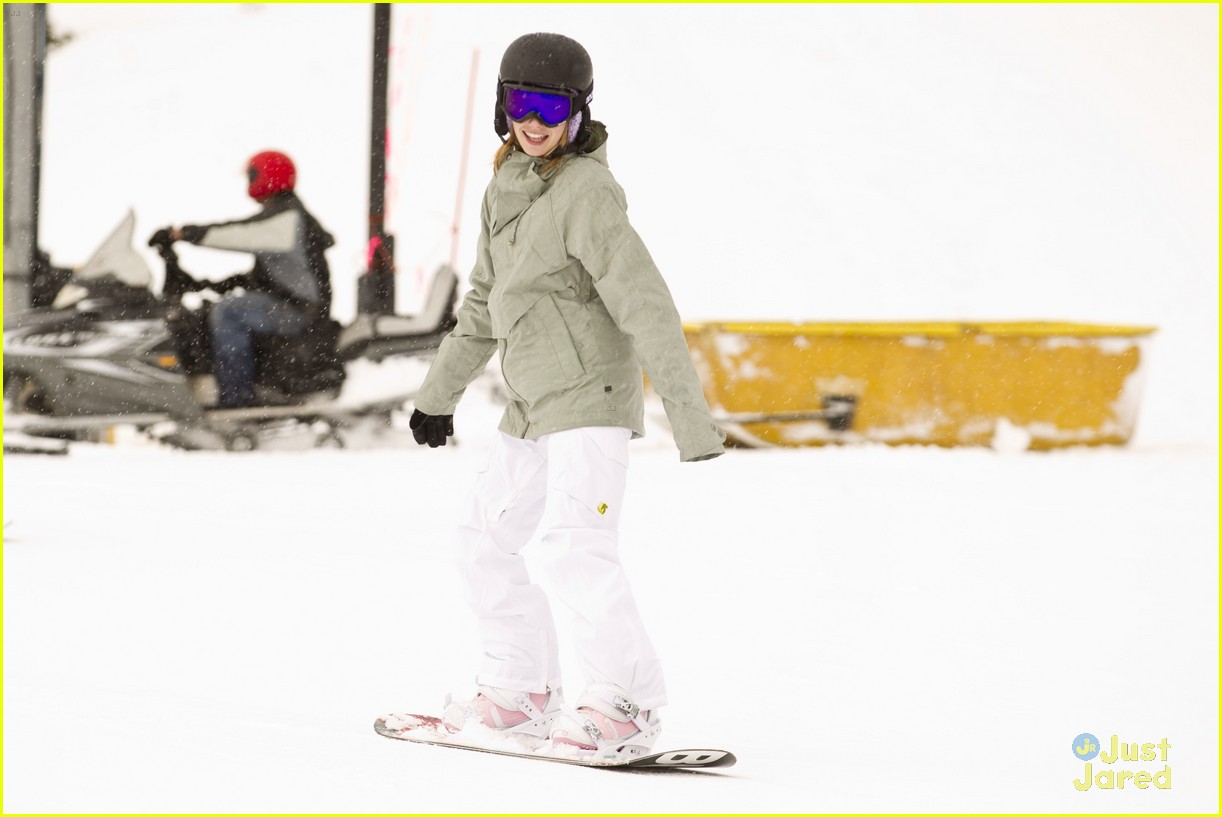 emma roberts burton snowboard 09