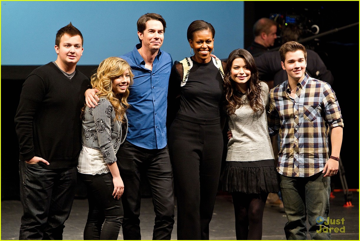 icarly cast dance michelle obama 03