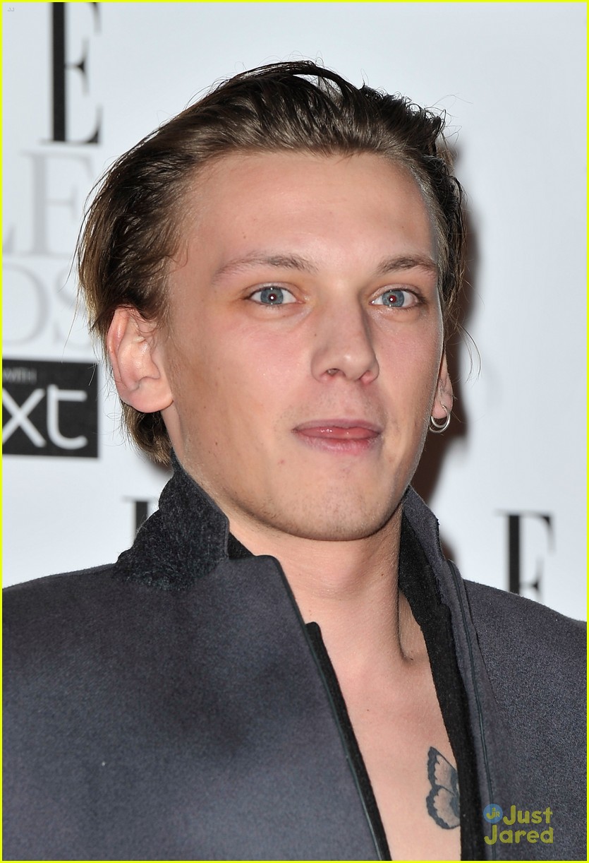 jamie campbell bower elle style awards 03