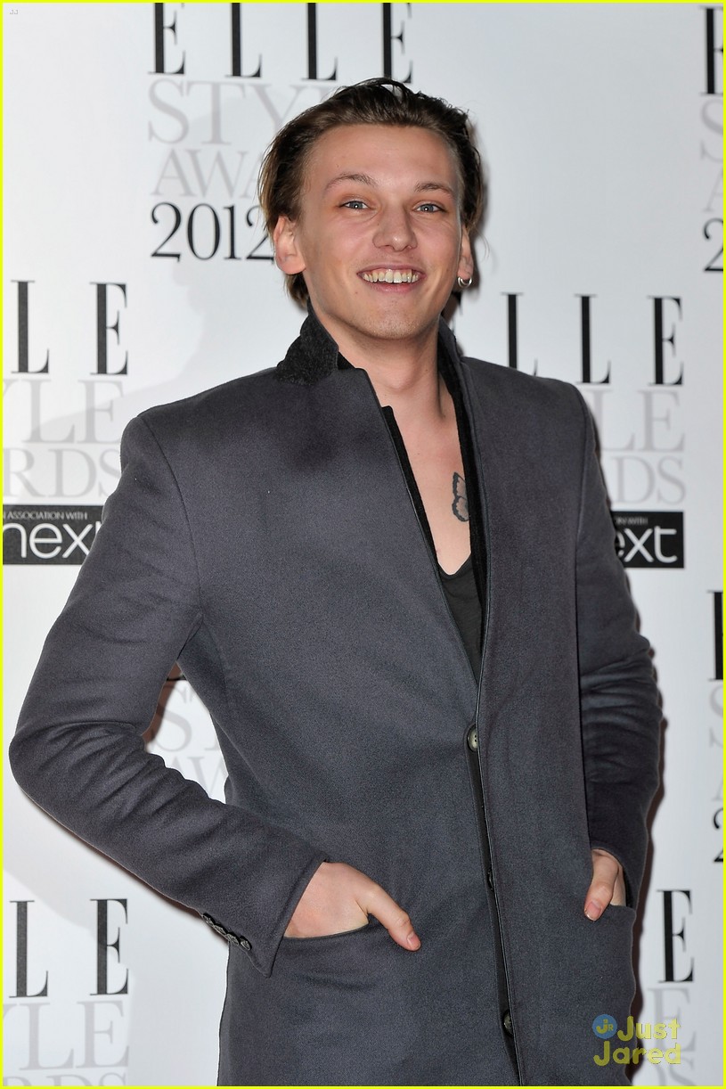 jamie campbell bower elle style awards 05