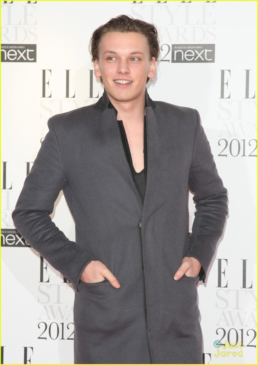 jamie campbell bower elle style awards 10