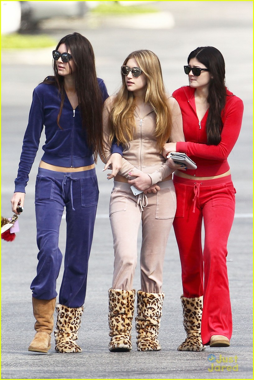 kendall kylie jenner tracksuits 19