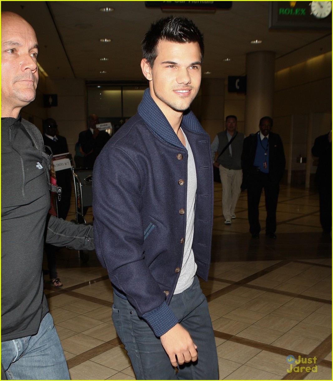 taylor lautner not stetch 08