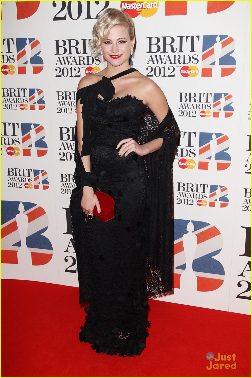 pixie lott brit awards 07