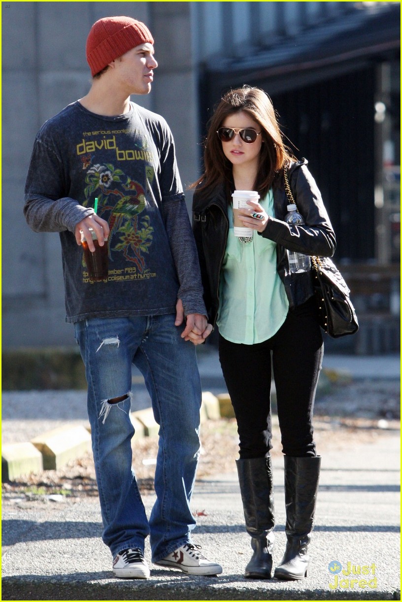 lucy hale holding hands with chris zylka 05