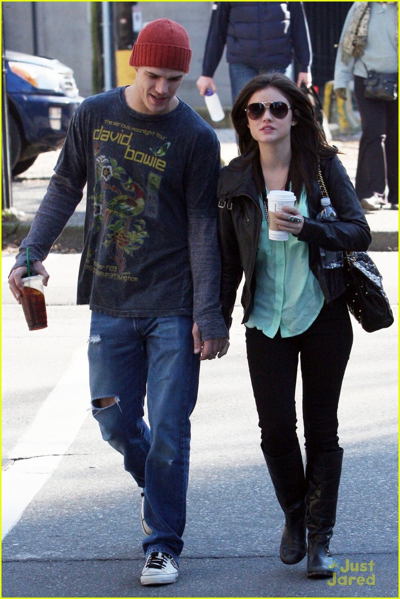 lucy hale holding hands with chris zylka 07