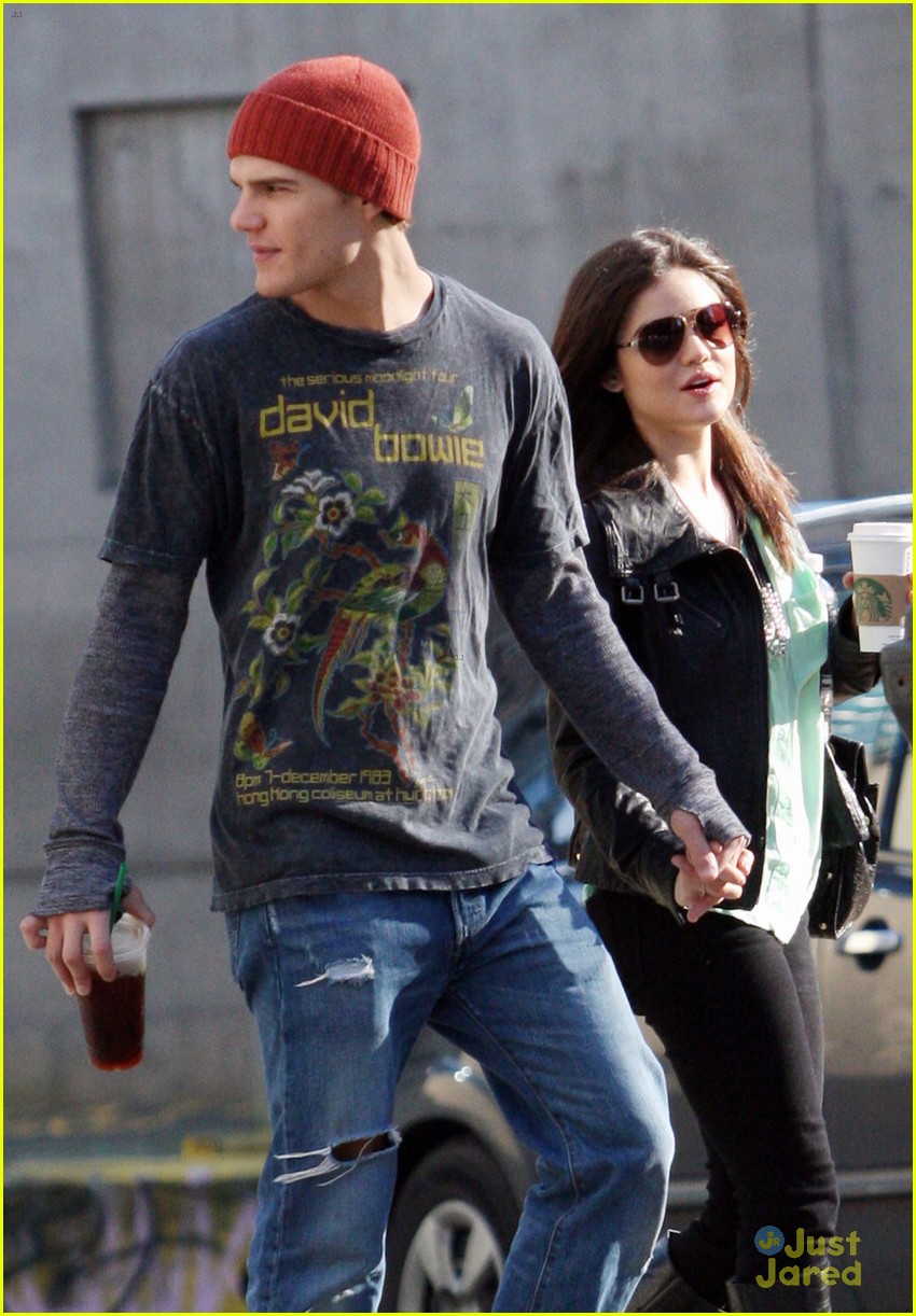 lucy hale holding hands with chris zylka 08