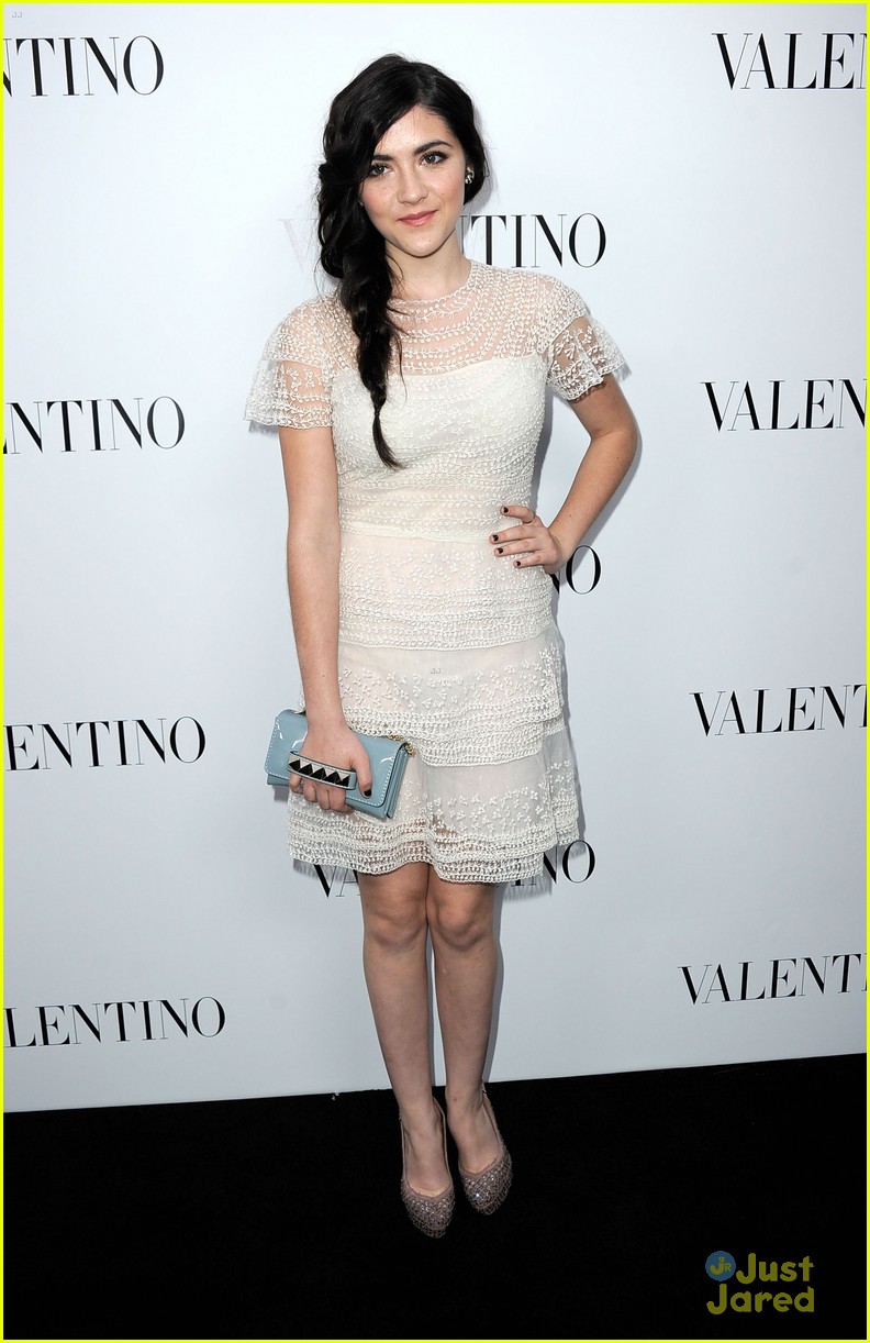 isabelle fuhrman valentino rodeo drive 02