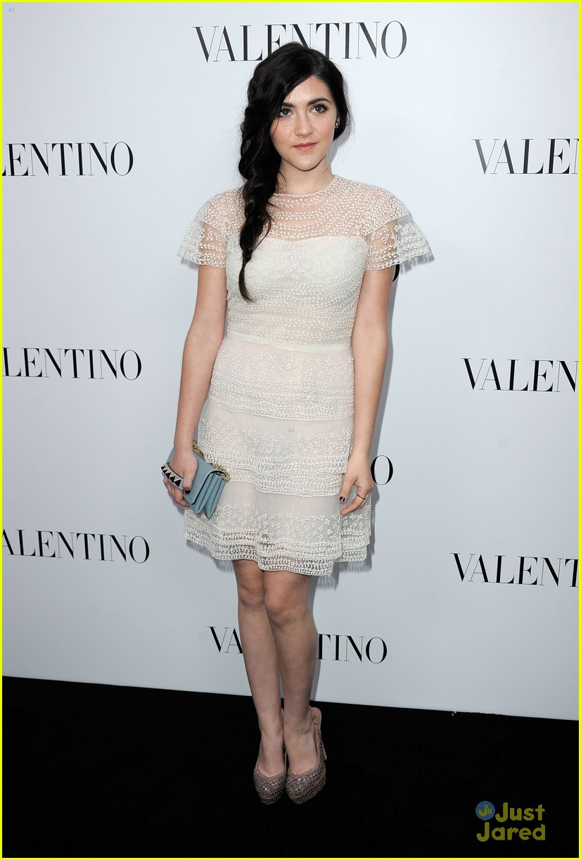 isabelle fuhrman valentino rodeo drive 05