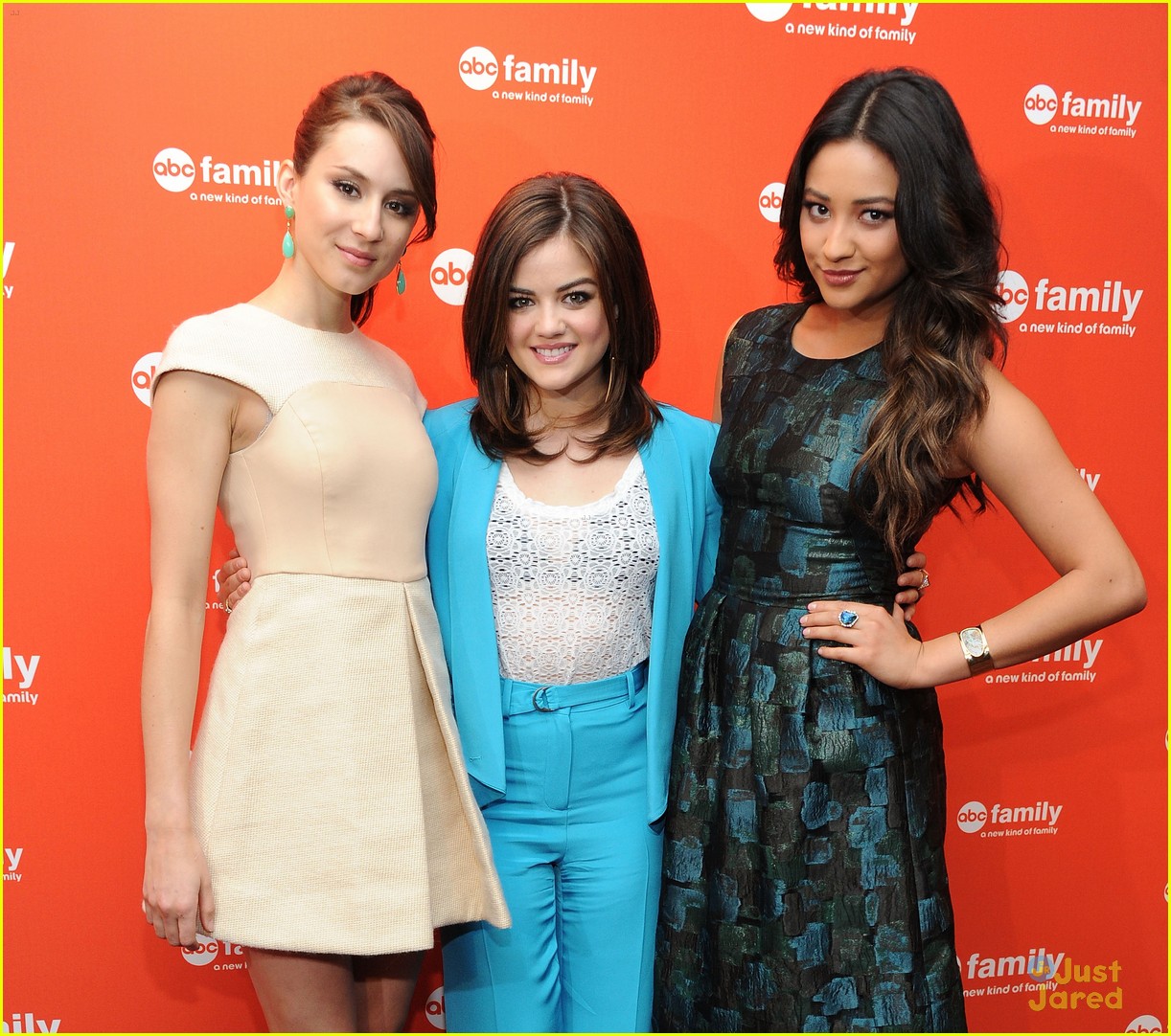 troian lucy shay gma upfronts 19