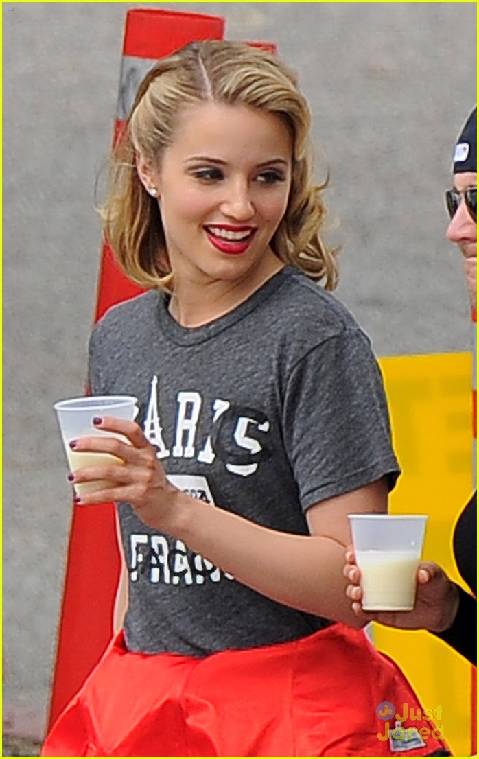 dianna agron lea michele ladies red 06