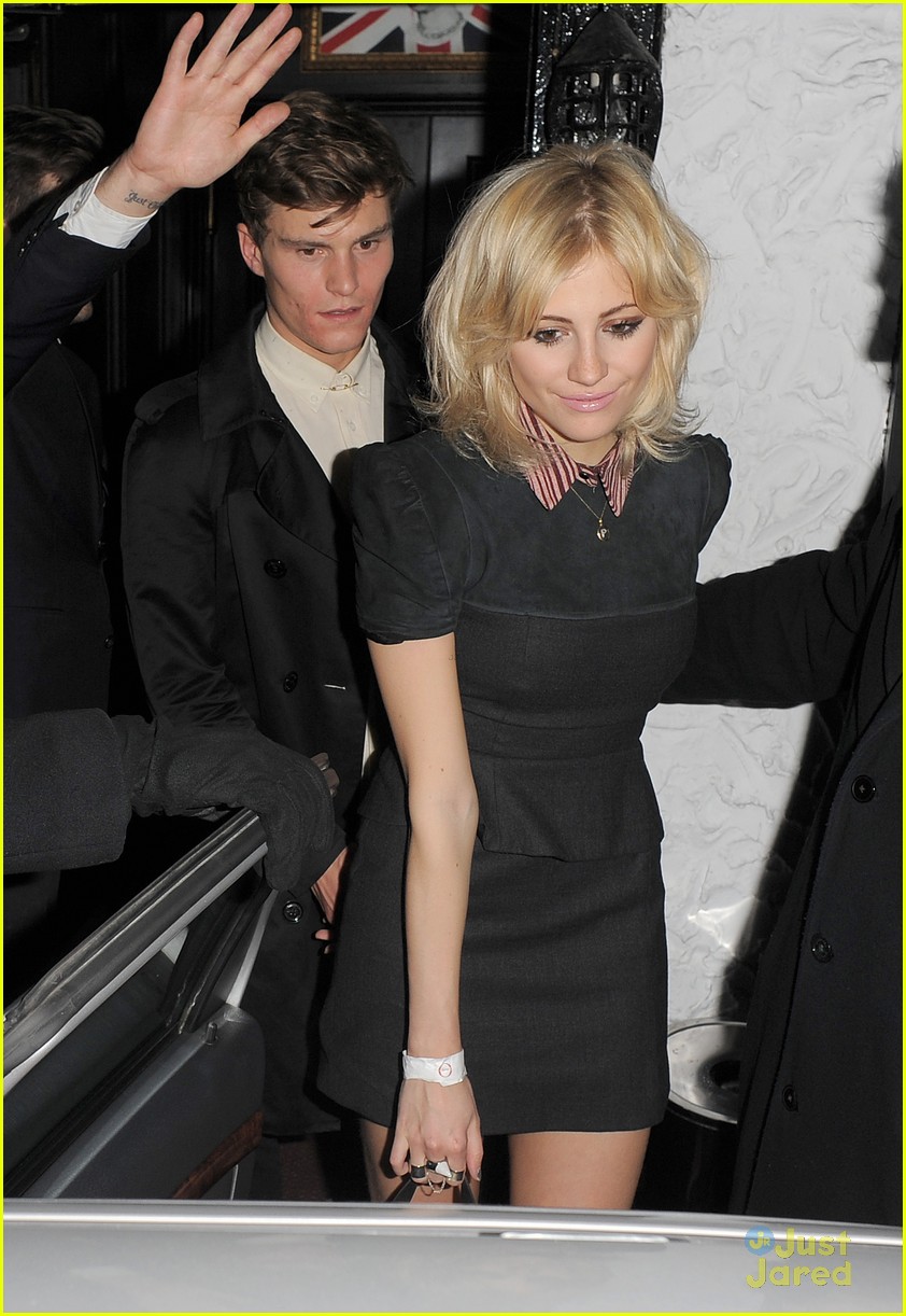 pixie lott oliver cheshire party 10