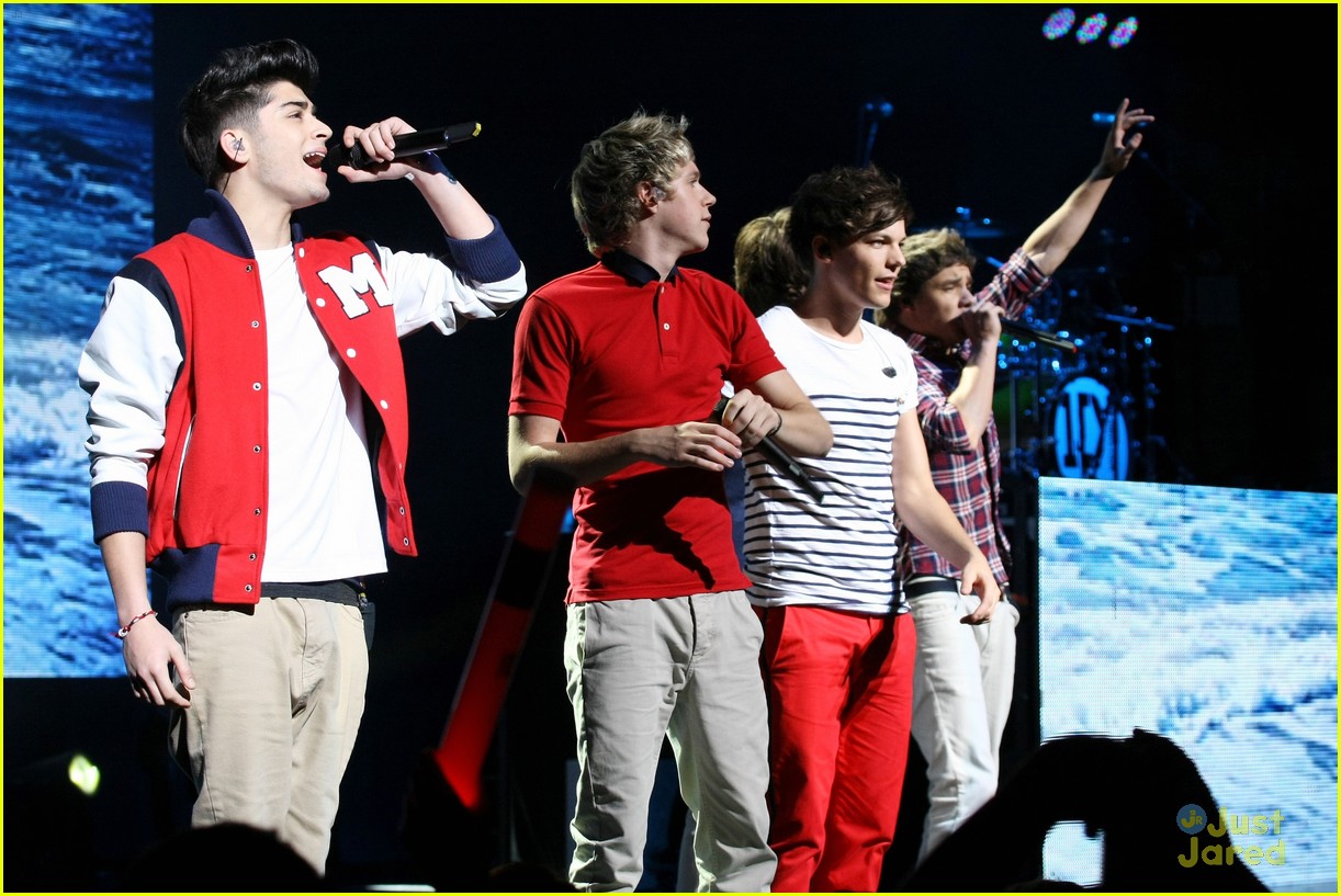 one direction beacon nyc 19