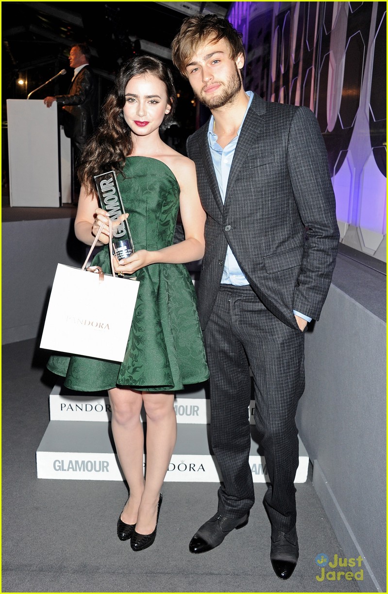 lily collins glamour women awards 02