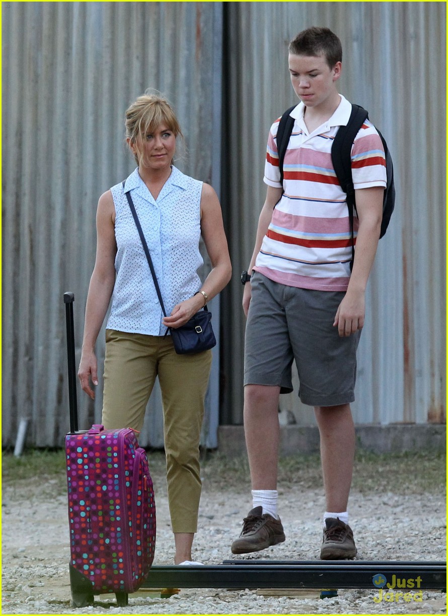 emma roberts will poulter millers set 04