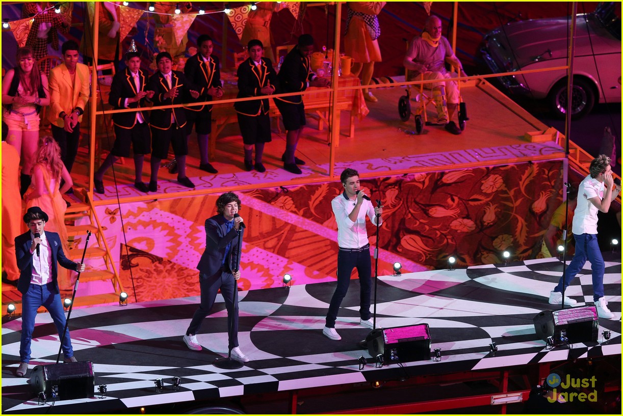 one direction closing olympics 06