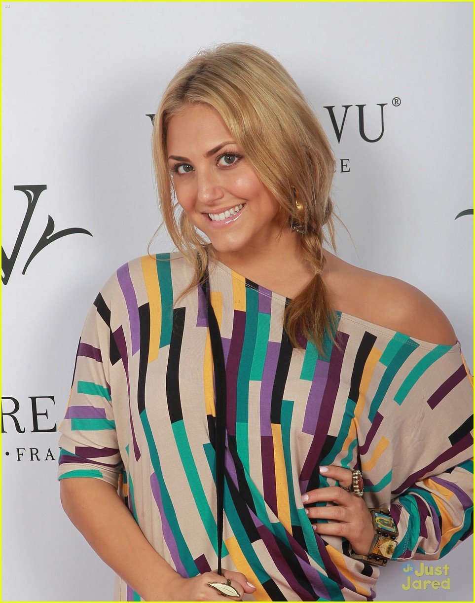 cassie scerbo boo2bullying 09