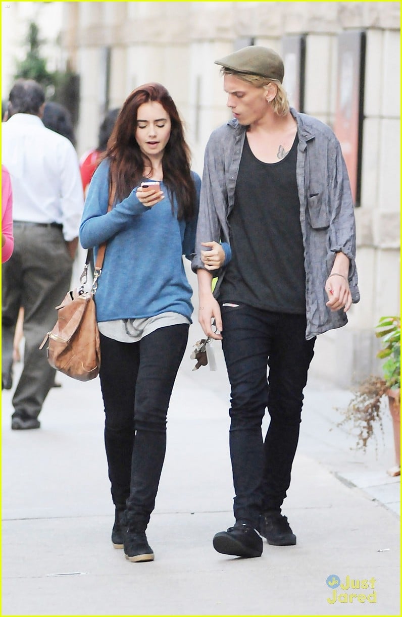 lily collins jamie bower froyo 03