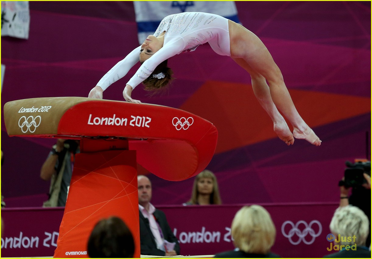 McKayla Maroney: Silver Medal on Vault at 2012 Olympics | Photo 486669 - Photo Gallery | Just