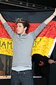 one direction germany signing 01