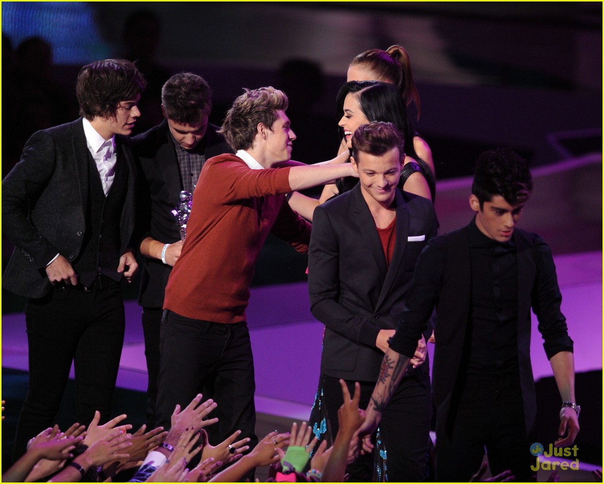 one direction vma performance 05