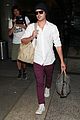 zac efron arrives home from venice 05