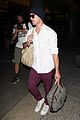 zac efron arrives home from venice 10
