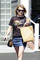 emma roberts fred segal stop 01
