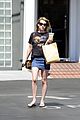 emma roberts fred segal stop 08