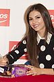 victoria justice doll signing 14