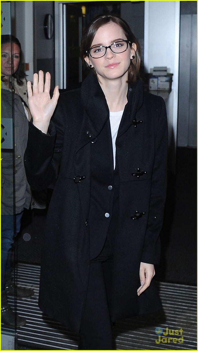 Emma Watson: BBC Radio 1 Stop: Photo 497973 | Emma Watson Pictures | Just  Jared Jr.