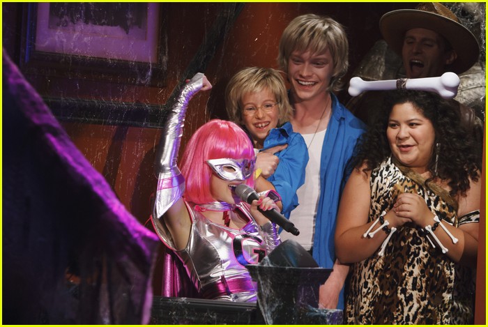 austin ally costumes courage 07