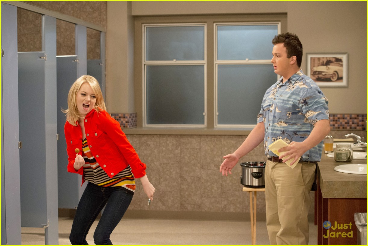 emma stone icarly first look 09