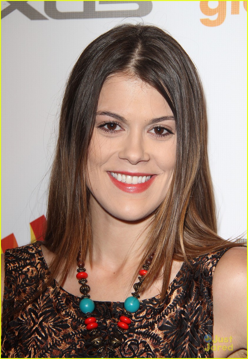 lindsey shaw out anniversary 04
