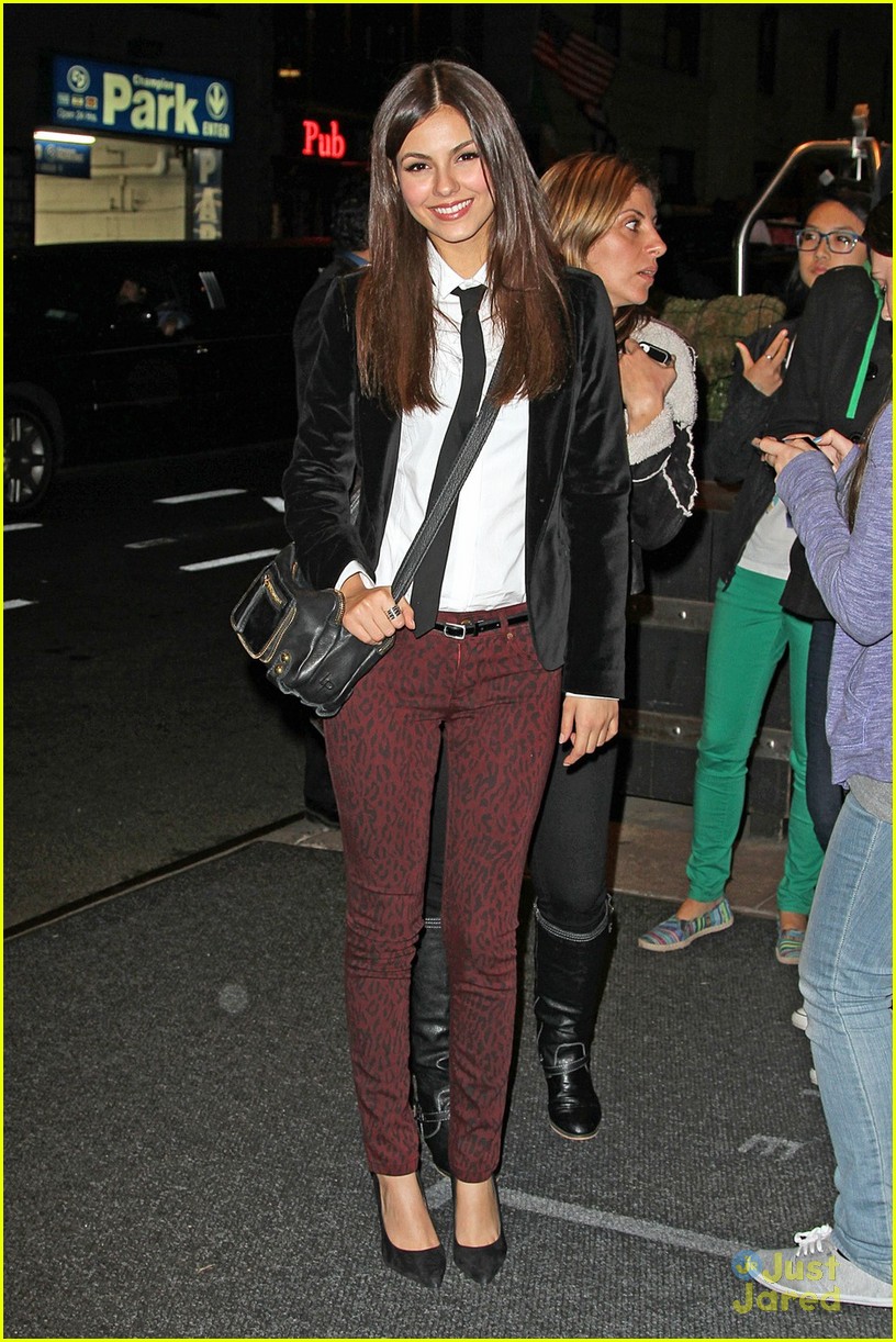 victoria justice nyc appearances 01