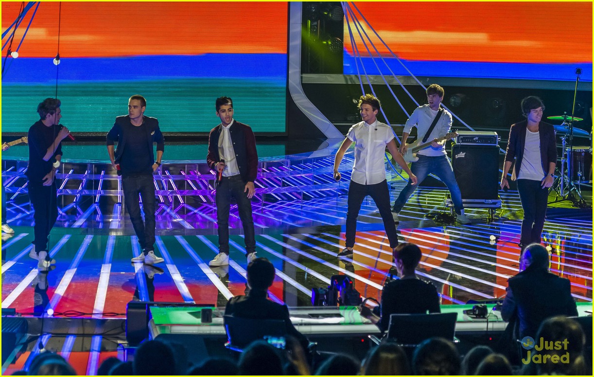 one direction x factor italy 09