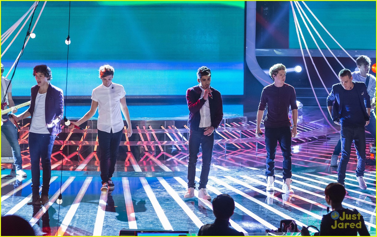 one direction x factor italy 11