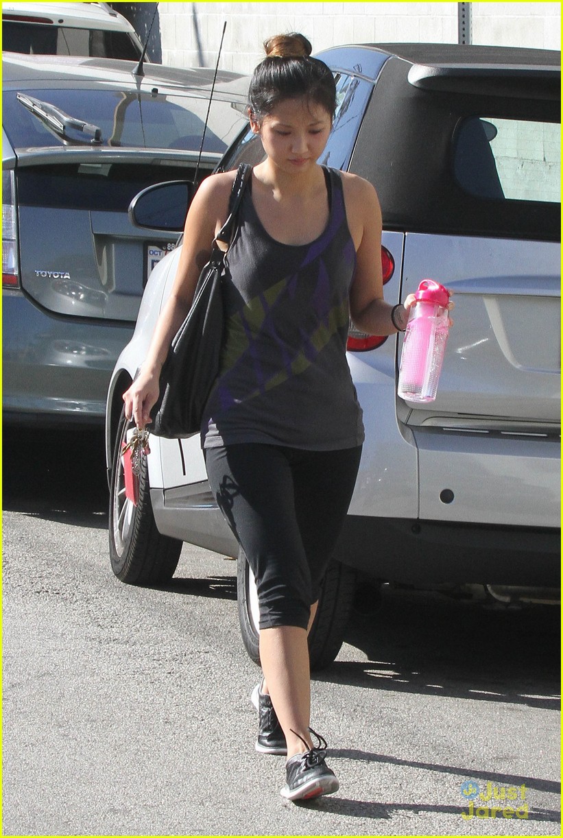 brenda song gym time tuesday 03