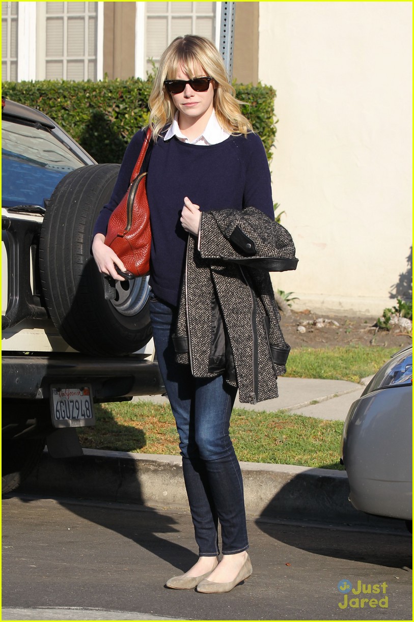 Emma Stone: Studio City Stop | Photo 507480 - Photo Gallery | Just ...