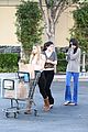 kendall kylie jenner grocery girls 04