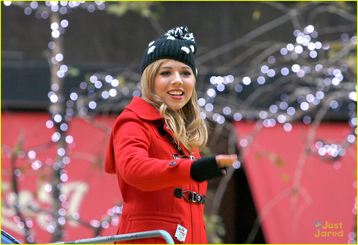 jennette mccurdy thanksgiving parade 10