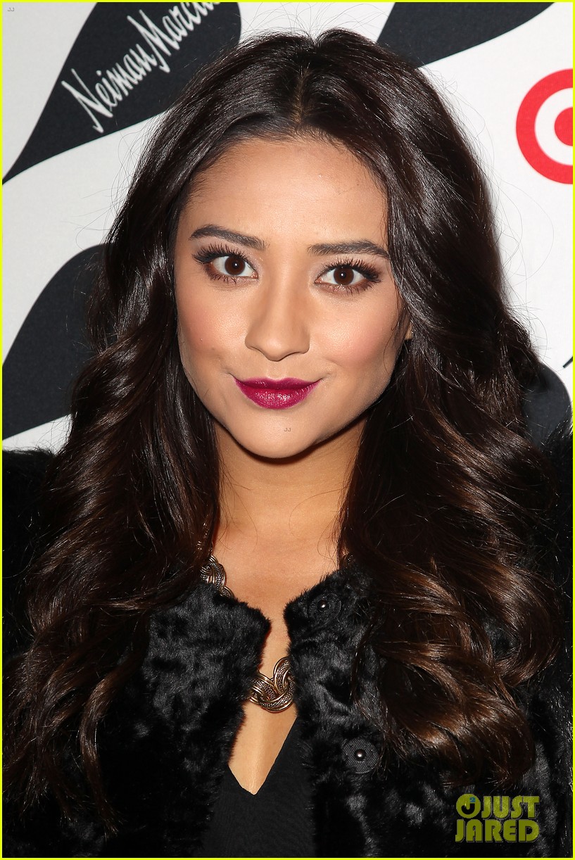 shay mitchell target launch event 02