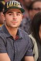 zac efron lakers game staples 02