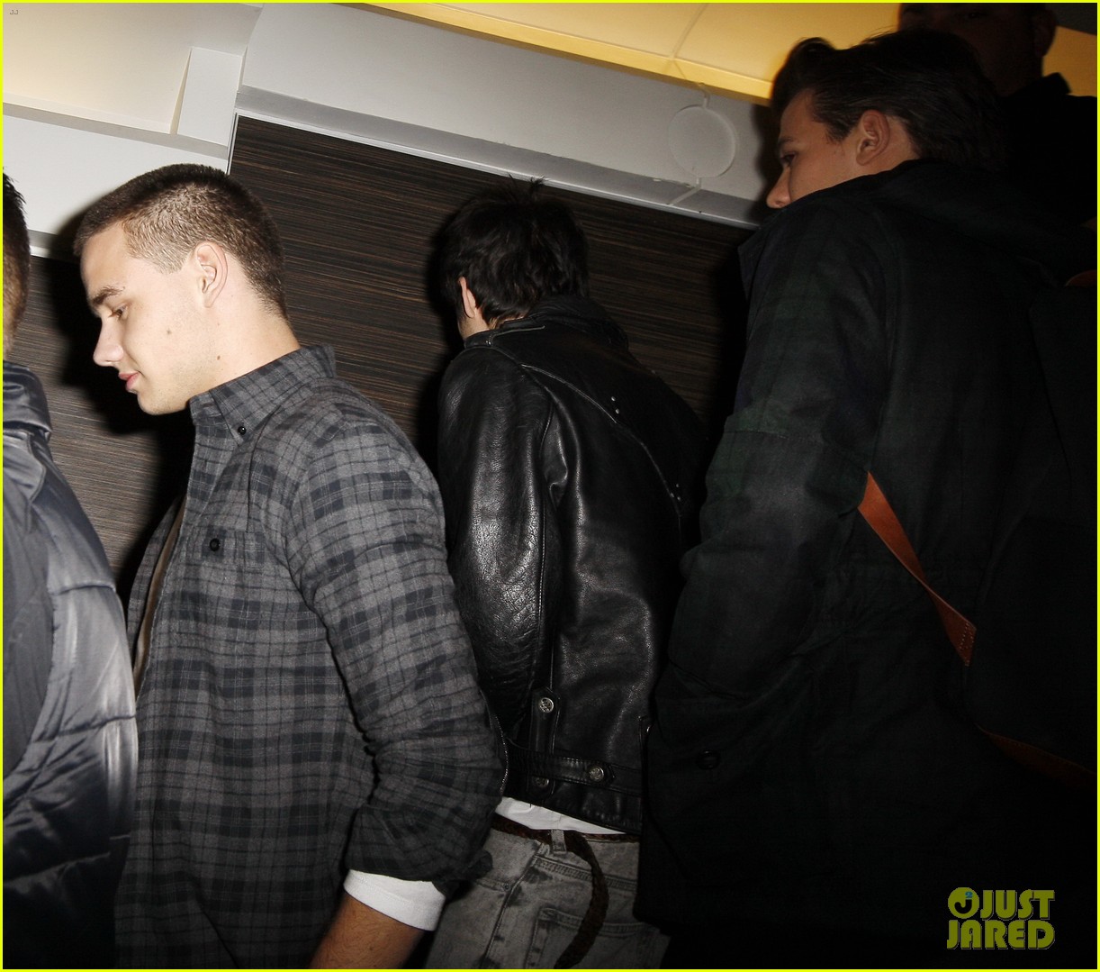 one direction lax departure 10