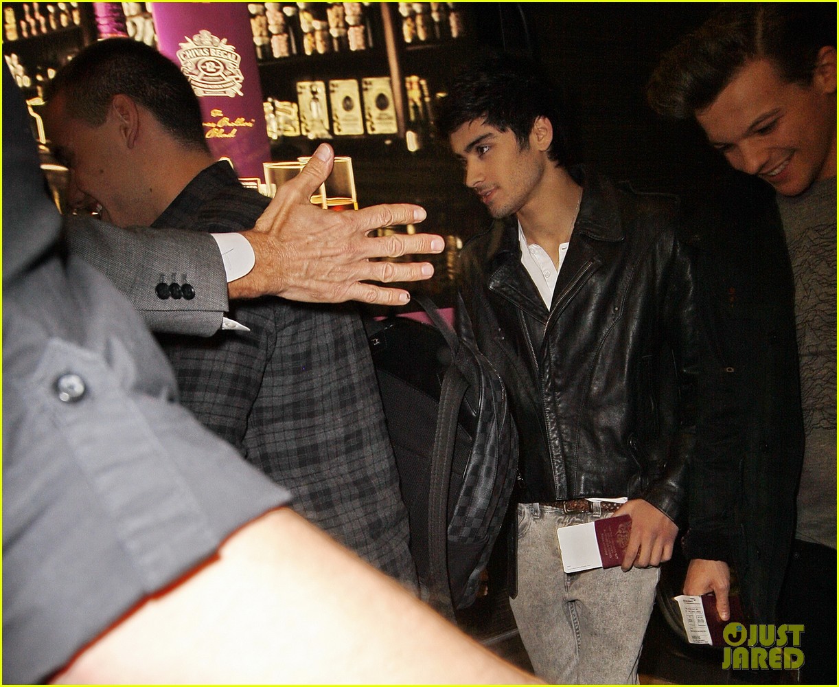 one direction lax departure 12