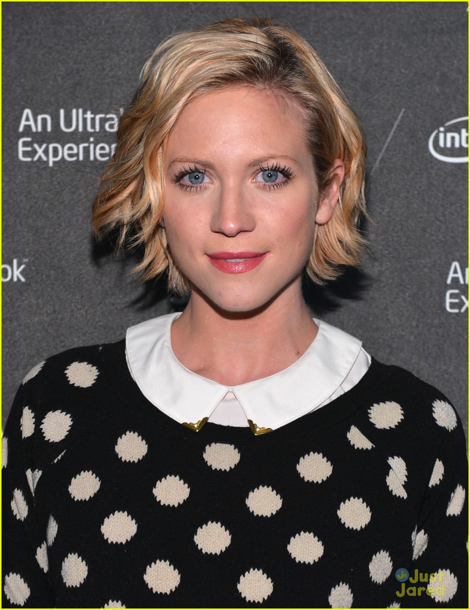 brittany snow four stories 08