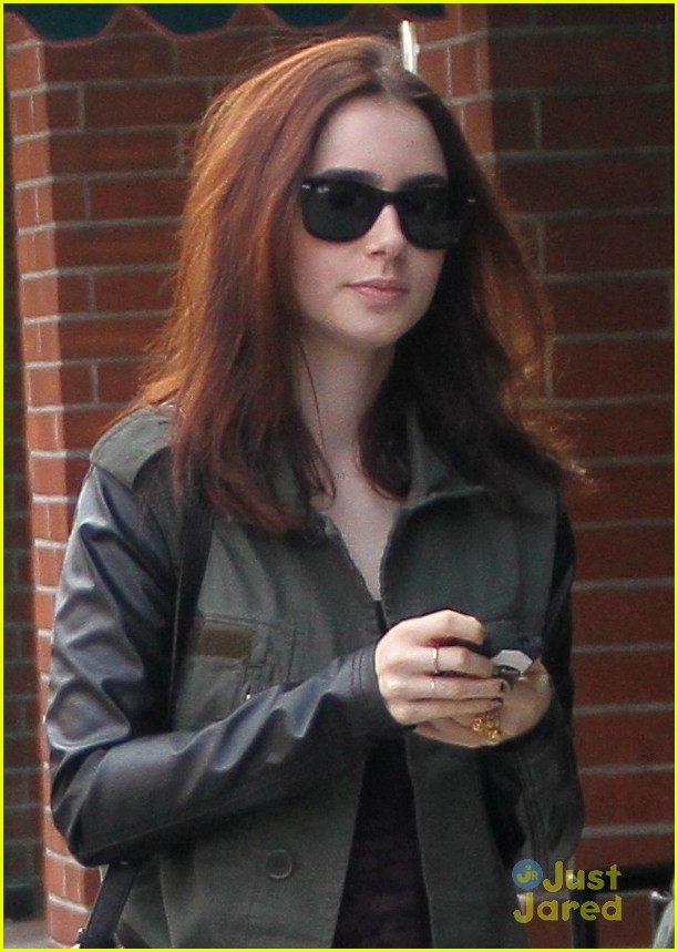 lily collins holiday shopping 01
